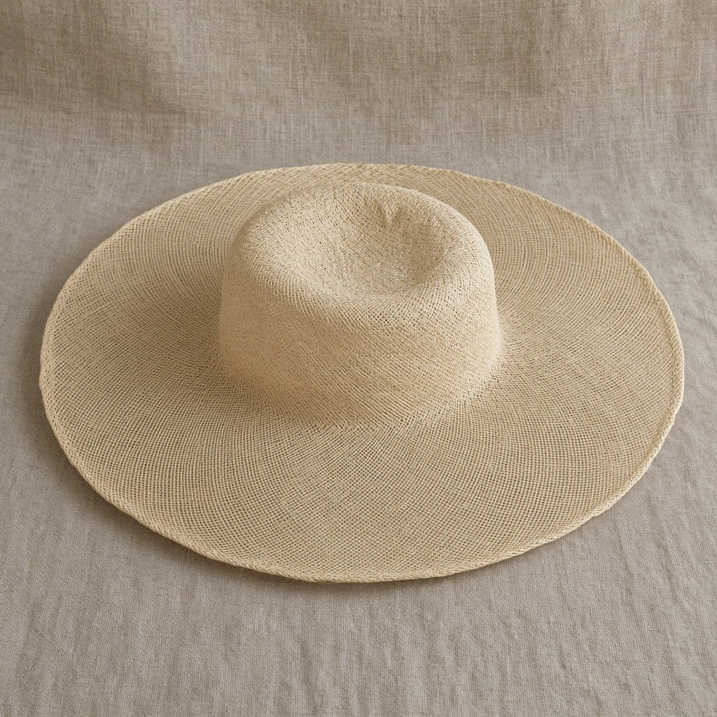 Sinamay capeline